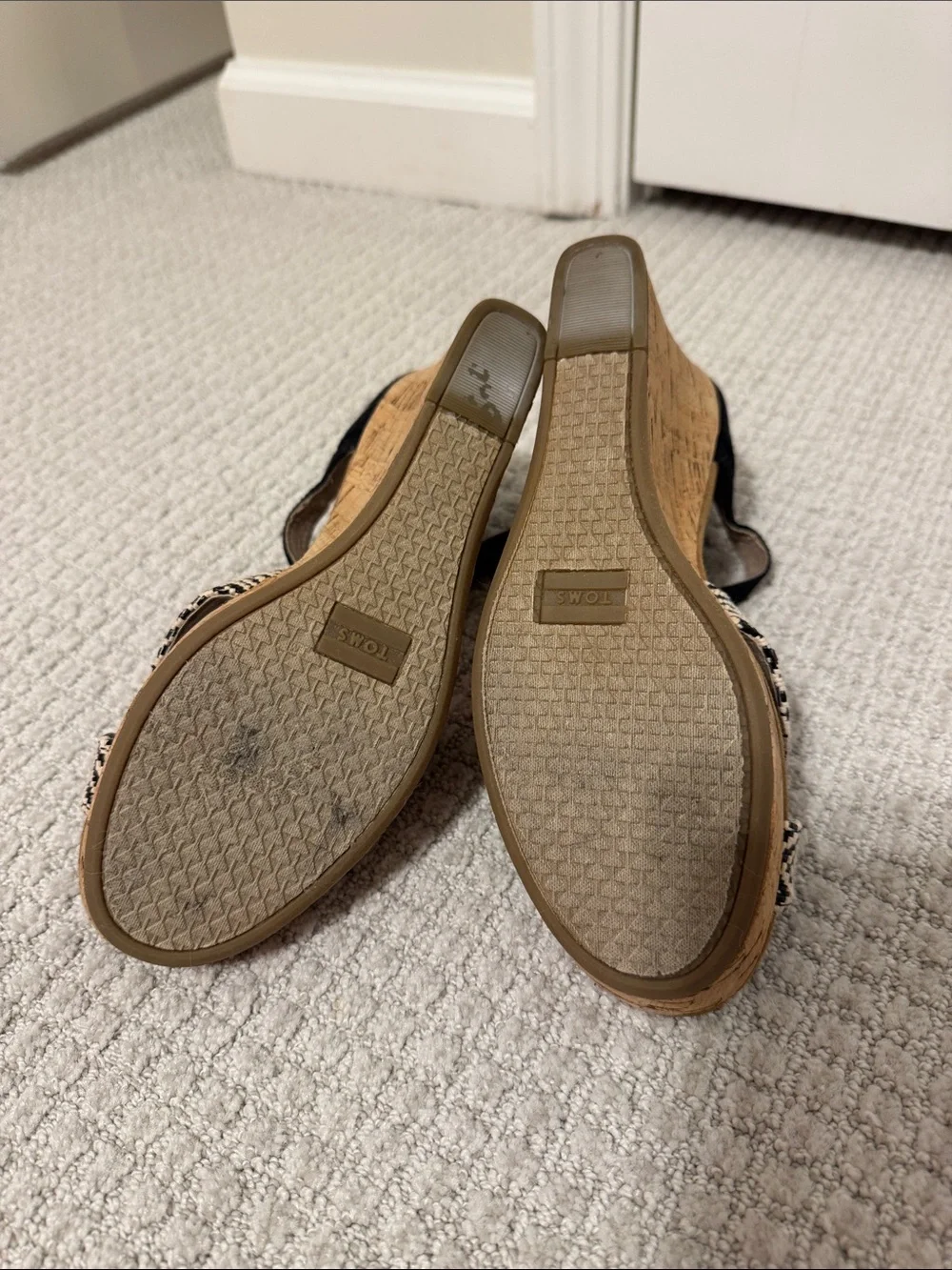 TOMS Black Ankle-Strap Wedges with Ikat Print - size 9